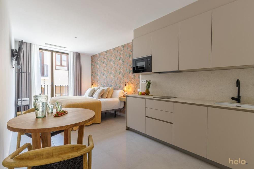 Cervantes Suites Malaga Exterior photo