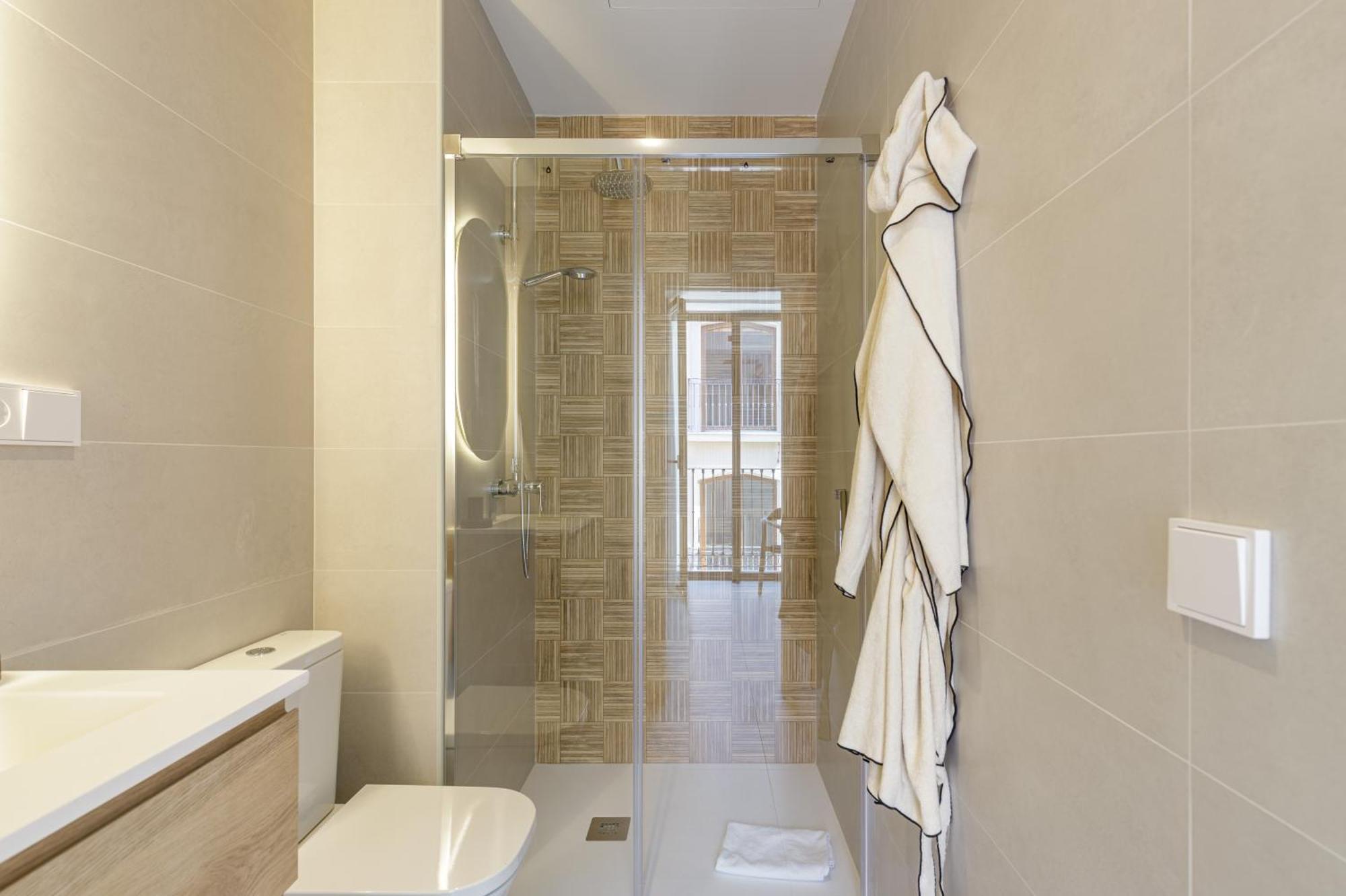 Cervantes Suites Malaga Exterior photo