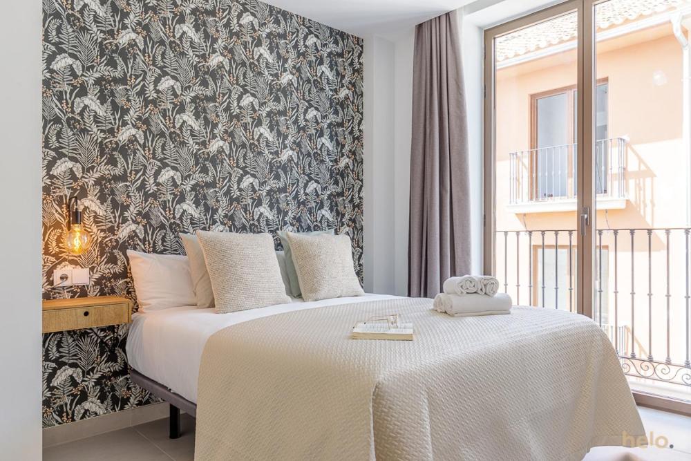 Cervantes Suites Malaga Exterior photo